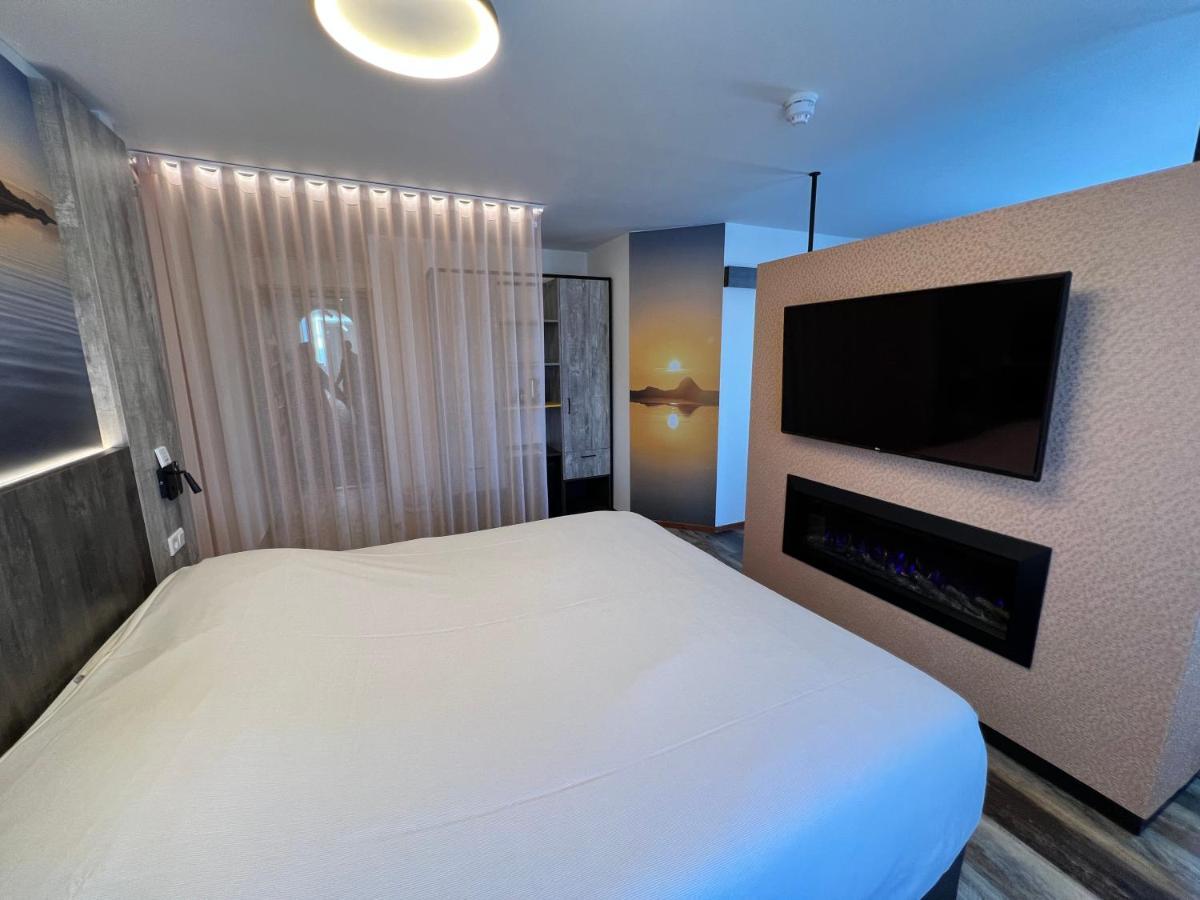 Hotel Nap فيست تيرشخيلينج المظهر الخارجي الصورة
